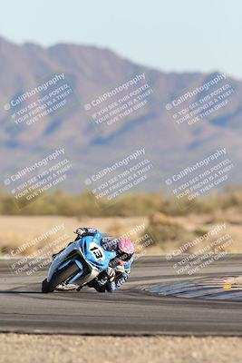 media/Dec-07-2025-CVMA (Sun) [[3e7d2de5dc]]/Race 16-Formula Middleweight/